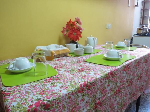 Bed and Breakfast Residencial El Sol De Los Pinos Трухильо Экстерьер фото