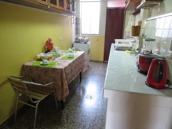 Bed and Breakfast Residencial El Sol De Los Pinos Трухильо Экстерьер фото