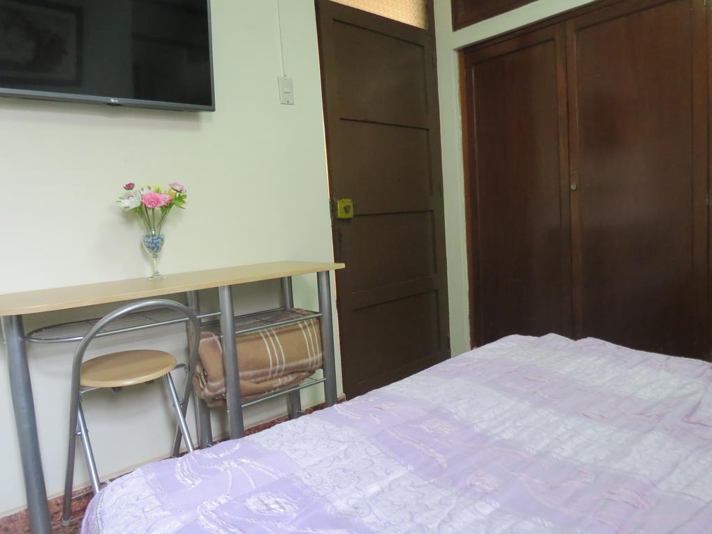 Bed and Breakfast Residencial El Sol De Los Pinos Трухильо Экстерьер фото